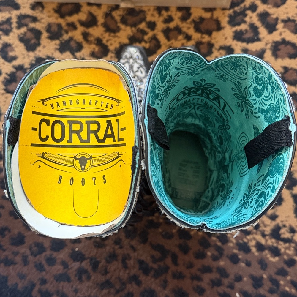 CORRAL Overlay and Embroidery Fringed Western Boot C3877 - Picture 6 of 8
